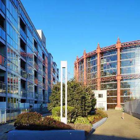 Charming One Bedroom In Grand Canal Square *